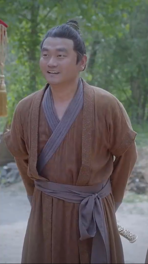 悠悠寸草心短剧 第20集
